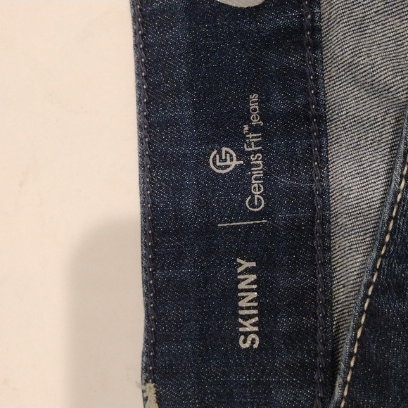 Lane Bryant Genius Fit Distressed Skinny Jeans SIZE 26 - Picture 3 of 8